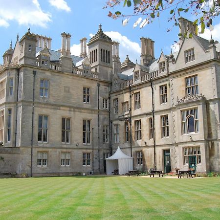 Stoke Rochford Hall Grantham Exterior photo