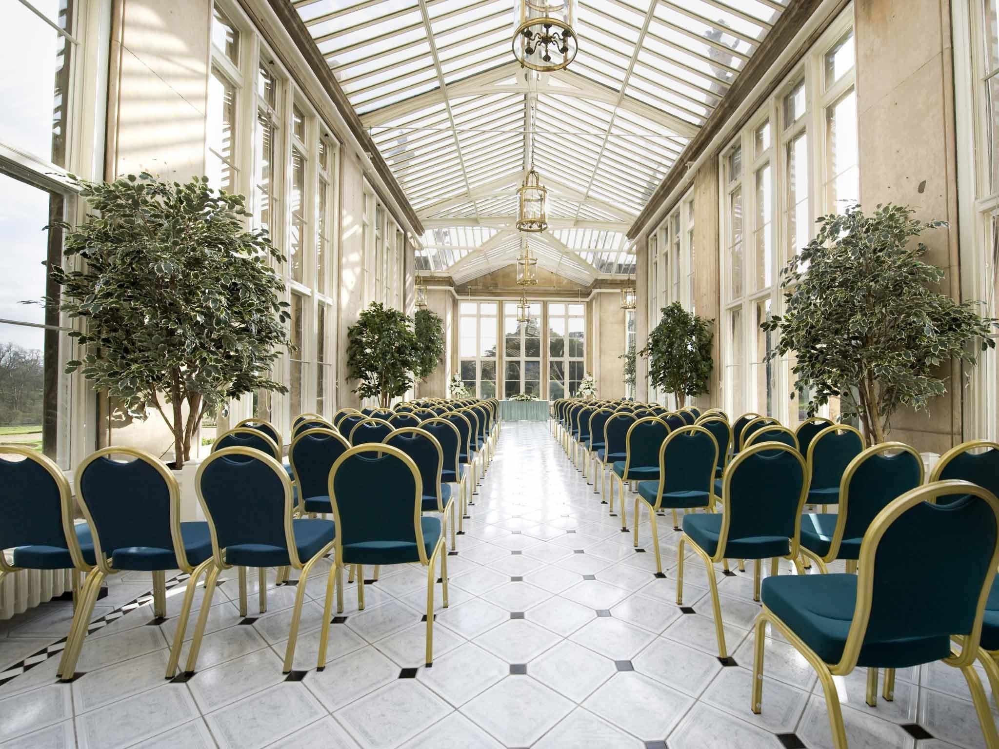 Stoke Rochford Hall Grantham Exterior photo