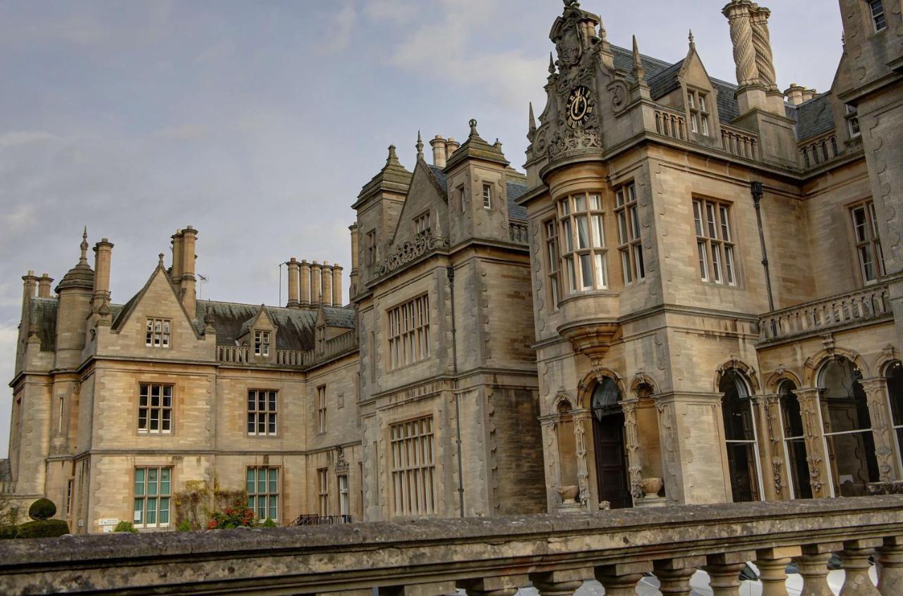 Stoke Rochford Hall Grantham Exterior photo